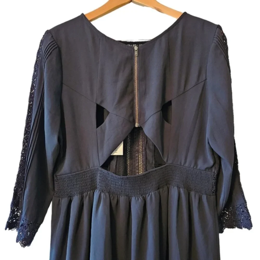 Revolve Heartloom Aimee Lace Mini Dress Cutout Quarter Sleeve Black Dress Size L - Picture 11 of 16